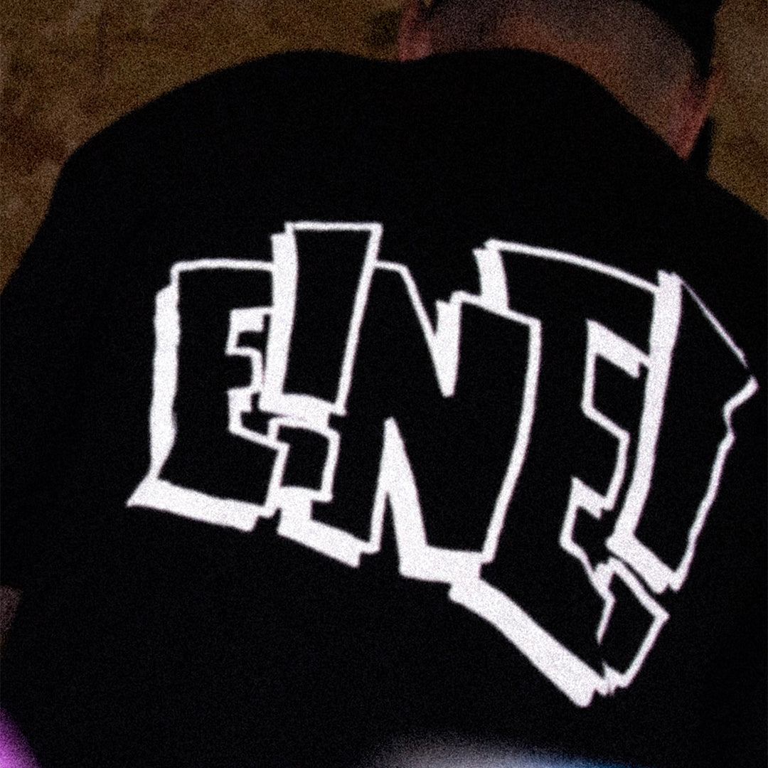 Reflective 'Throw up' t-shirts